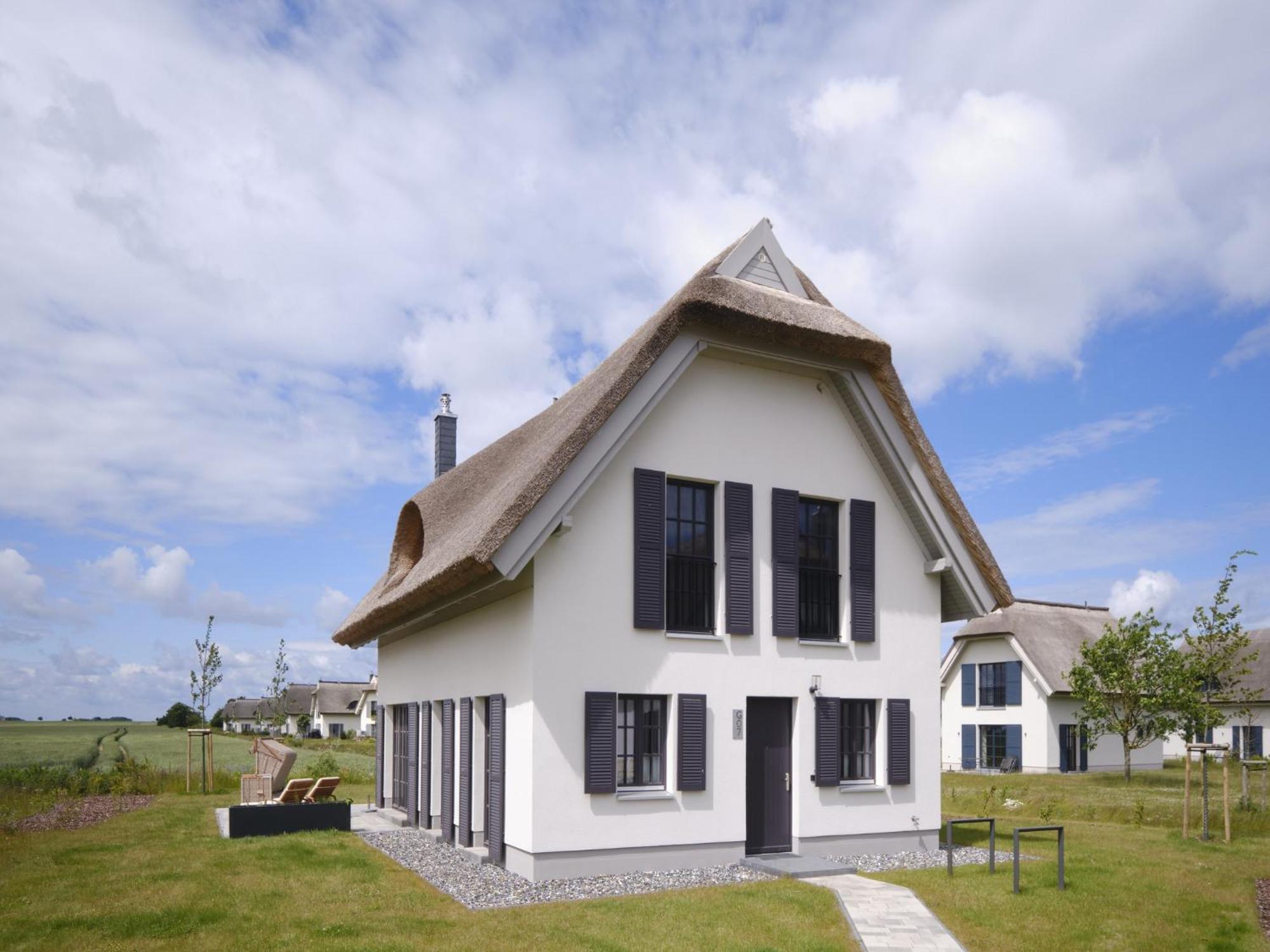 Reetland Am Meer - Luxusplus Reetdachvilla Mit 4 Schlafzimmern, Aussensauna, Loungebereich Und Kamin G07 Dranske Luaran gambar